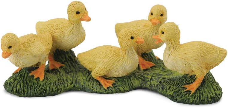 CollectA Ducklings Figure, 2.4"L x 1"H