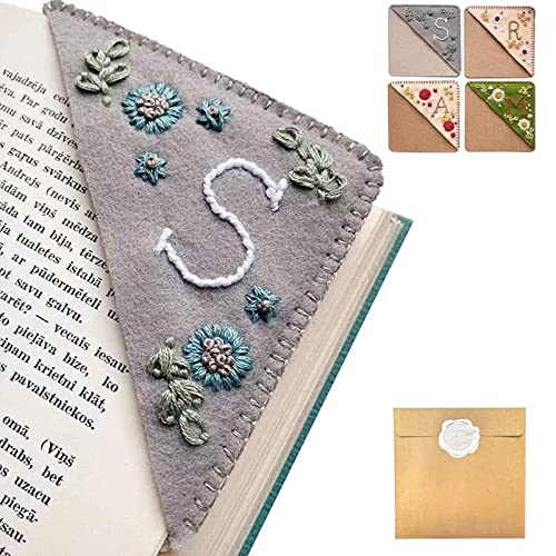 Personalized Hand Embroidered Corner Bookmark, 26 Letters Hand Stitched Felt Corner Letter Bookmark, Cute Flower Embroidery Bookmarks for Book Reading Lovers Meaningful Gift Winter,C