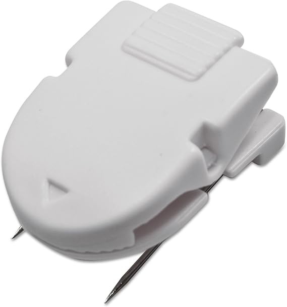ADVANTUS Panel Wall Clip for Fabric Panels, Standard Size, 40-Sheet Capacity, Pack of 4, White (75300)