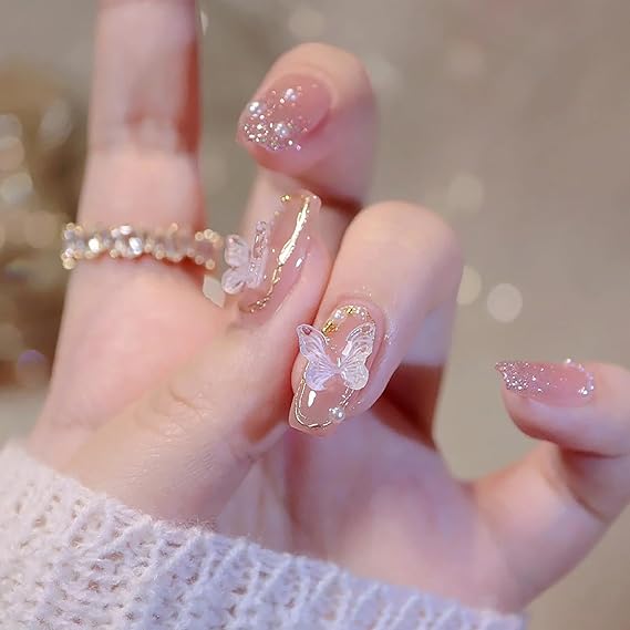 Press on Nails ミディアム アーティフィカル スクエア フェイクネイル パール クリスタル バタフライ デザイン Arcylic ラグジュアリー つけ爪 フルカバー 再利用可能 グラデーション 棺 ネイル ネイチャー フィット スティック 爪 接着剤 爪 女性用