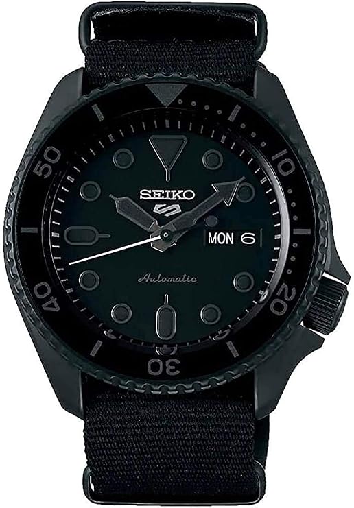 Seiko SEIKO 5 Sports SKX Street Style Automatic Mechanical Distribution Limited Model Wristwatch Men's Seiko Five Sports SRPD79 All Black Parallel Import