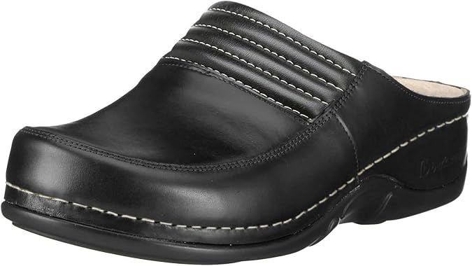 Berkemann Women's Victoria Clogs