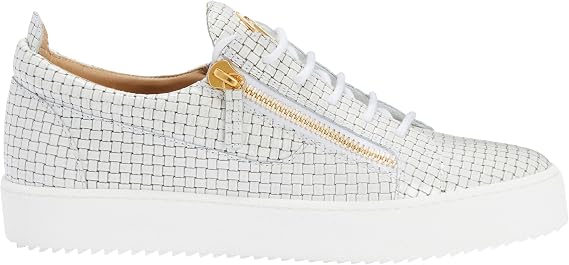 Frankie Low Top Sneakers