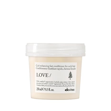 Davines LOVE/Curl Conditioner, Elasticizing & Taming Formula for Wavy or Curly Hair - Protein-Rich Treatment Enhances Volume, Softness & Control - Weightless Hydration for Defined Curls