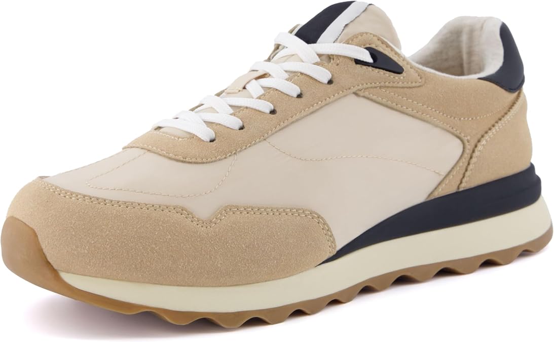 CUSHIONAIRE Men's Crest lace up Sneaker with +Comfort Foam