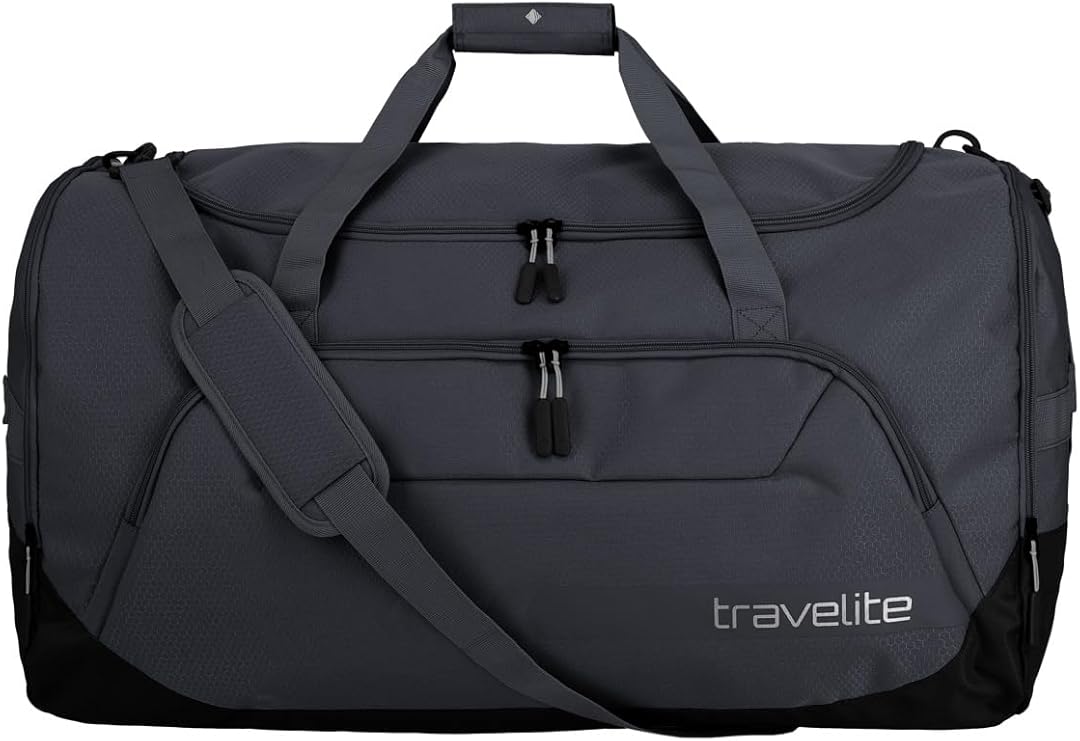 Travel and sports bags KICK OFF from travelite in 3 colours: practical, robust and also handy for pulling