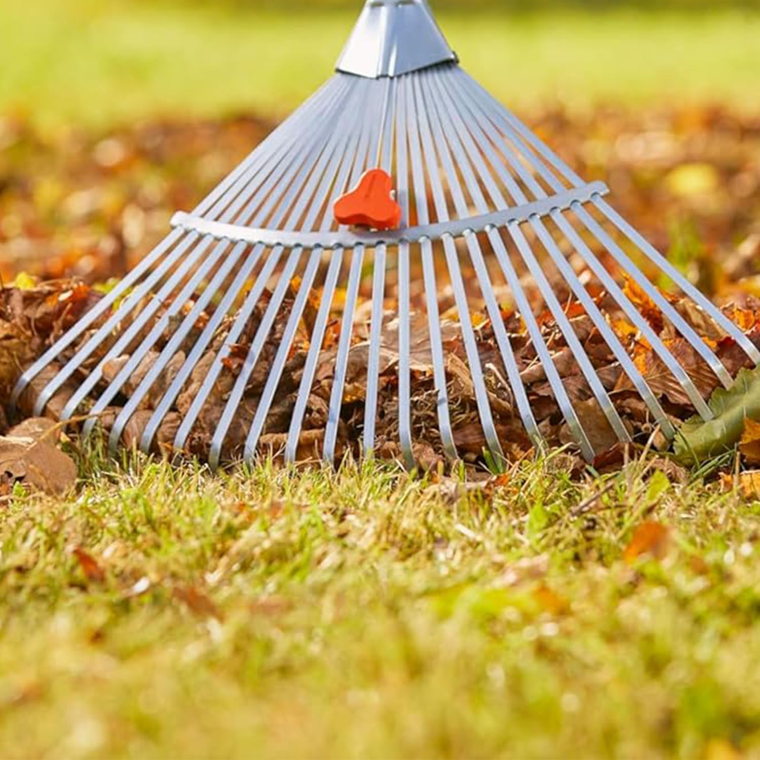 Metal Adjustable Garden Field Rake Grass Landscape Leaf Weed Hay Cleaning Collection Rake 1 Piece
