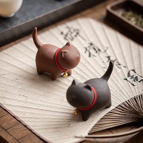 One Set Cute Kitten Tea Pet Purple Sand Handcrafted for Kung Fu Tea Set Acessories for Table Room/Home/Office Tearoom Chinese Kungfu Tea Pet Gift for Tea Lovers (2pcs)