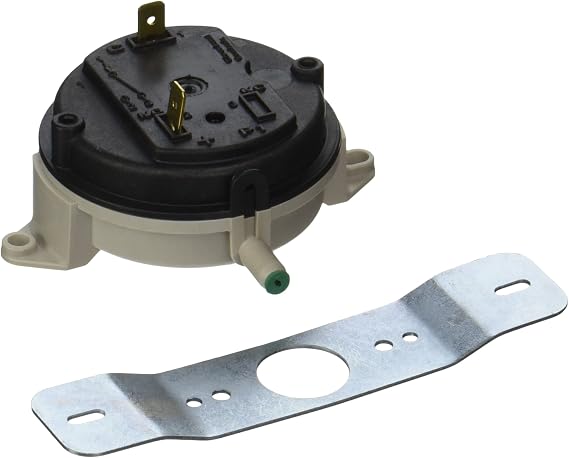 Hayward FDXLBVS1930 Blower Vacuum Switch Replacement for Hayward Universal H-Series Low Nox Pool Heater | Blower vacuum switch replacement, part FDXLBVS1930, for Hayward Universal H-Series low NOx pool heaters