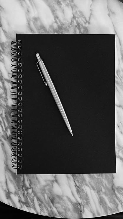 Fark Tanıtım Spiralli Defter, Siyah Kapaklı, A5 Boyutunda (15x21 cm), 100 Yaprak(Çizgisiz)