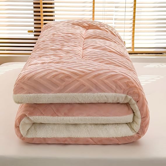 Japanese Style Floor Mattress, Futon Pad, Durable Tatami Sleep Mat, Easy to Fold and Roll Up, Extremely Soft and Plush, Ideal for RVs, Camping Trips, and Guest Bedrooms