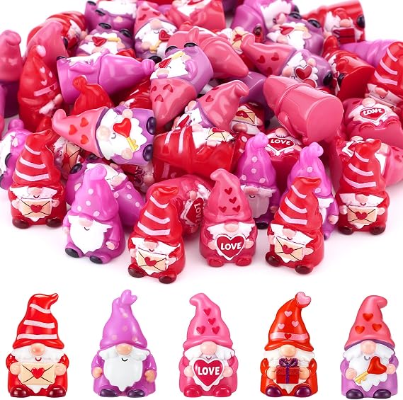 50 Pcs Mini Valentine's Day Gnome Figurine Heart Resin Gnomes Decor
